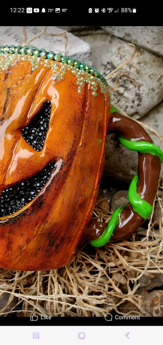 3D Jack-o-lantern tumbler